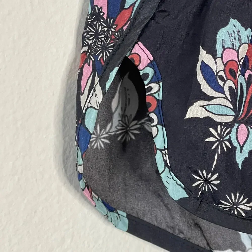 Free People Movement The Way Home Black Floral Shorts‎ Size M - Picture 3 of 8